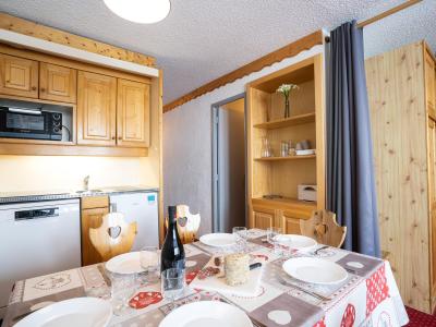 Ski verhuur Appartement 2 kamers 6 personen (12) - Arcelle - Val Thorens - Woonkamer