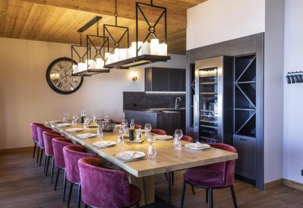 Rent in ski resort Chalet Cullinan - Val Thorens - Table