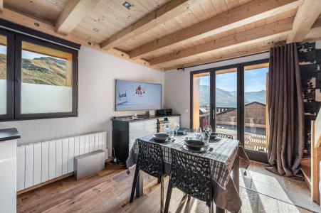 Rent in ski resort 3 room duplex apartment 4 people (ROCHER DE THORENS) - Chalet le Rocher - Val Thorens - Living room