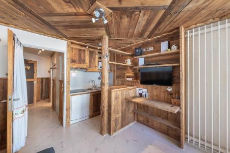 Rent in ski resort Studio sleeping corner 4 people (Y6) - La Résidence le Sérac - Val Thorens - Kitchen