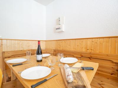 Rent in ski resort 1 room apartment 4 people (7) - Les Cîmes de Caron - Val Thorens - Apartment