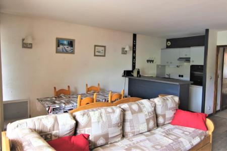 Rent in ski resort 3 room apartment 6 people (7) - Résidence Beau Soleil - Val Thorens - Living room