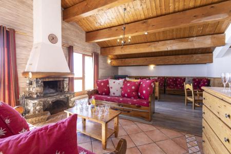 Rent in ski resort 13 room chalet 24 people (Bonhomme) - Résidence Chalet des Neiges Hermine - Val Thorens - Bench seat