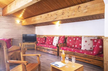 Rent in ski resort 13 room chalet 24 people (Bonhomme) - Résidence Chalet des Neiges Hermine - Val Thorens - Sofa-bed