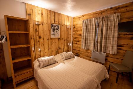 Rent in ski resort 4 room duplex apartment 8 people (13) - Résidence Chalet le Cristallo - Val Thorens - Bedroom