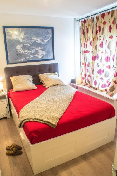 Rent in ski resort 3 room apartment 6 people (17) - Résidence Hauts de Chavière - Val Thorens - Bedroom