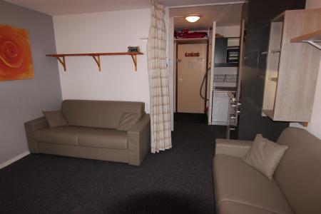 Rent in ski resort 2 room apartment 4 people (411) - Résidence l'Eskival - Val Thorens - Living room