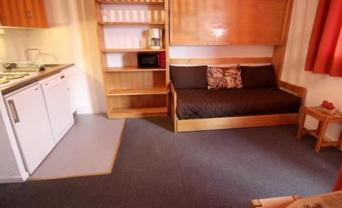 Location au ski Studio cabine 4 personnes (8) - Résidence le Joker - Val Thorens - Canapé