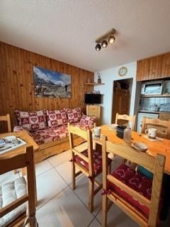 Rent in ski resort 3 room apartment 6 people (706) - Résidence le Lac du Lou - Val Thorens