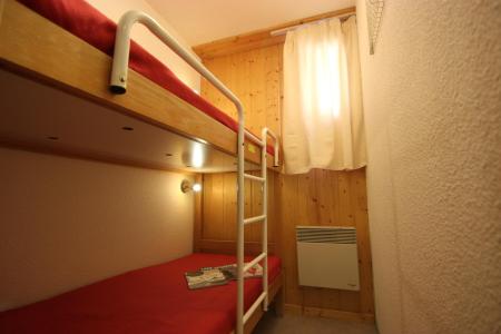 Skiverleih 2-Zimmer-Holzhütte für 6 Personen (12) - Résidence le Schuss - Val Thorens - Offener Schlafbereich