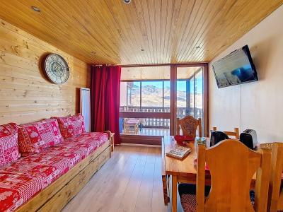 Rent in ski resort Studio cabin 4 people (I7) - Résidence Le Sérac - Val Thorens - Living room