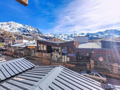 Rent in ski resort Résidence Les Olympiades - Val Thorens - Winter outside