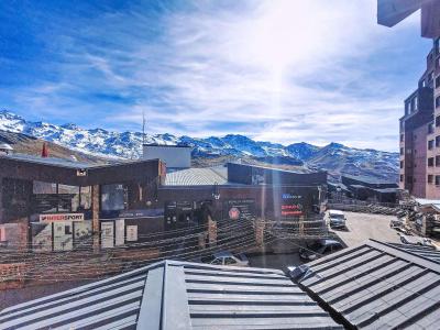 Rent in ski resort Résidence Les Olympiades - Val Thorens - Winter outside