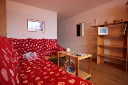 Rent in ski resort Studio cabin 4 people (405) - Résidence les Trois Vallées - Val Thorens - Living room