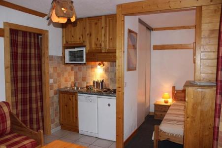 Rent in ski resort 2 room apartment cabin 4 people (71) - Résidence Reine Blanche - Val Thorens - Living room