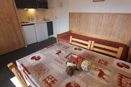Rent in ski resort 2 room apartment cabin 4 people (94) - Résidence Reine Blanche - Val Thorens - Living room