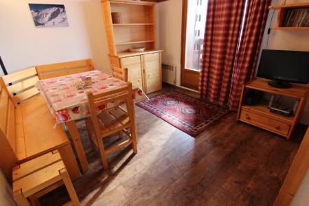 Skiverleih 2-Zimmer-Holzhütte für 4 Personen (108) - Résidence Reine Blanche - Val Thorens - Wohnzimmer