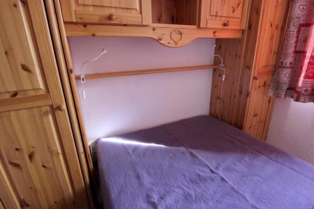 Skiverleih 2-Zimmer-Holzhütte für 4 Personen (77) - Résidence Reine Blanche - Val Thorens - Offener Schlafbereich
