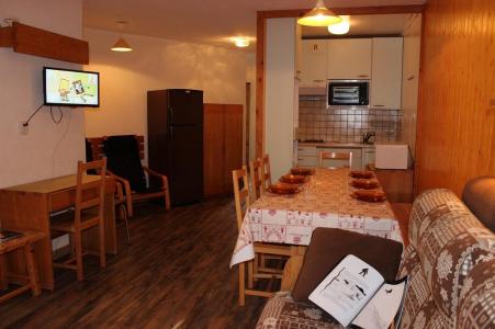 Wynajem na narty Apartament 2 pokojowy 6 osób (B24) - Résidence Roc de Péclet - Val Thorens - Pokój gościnny