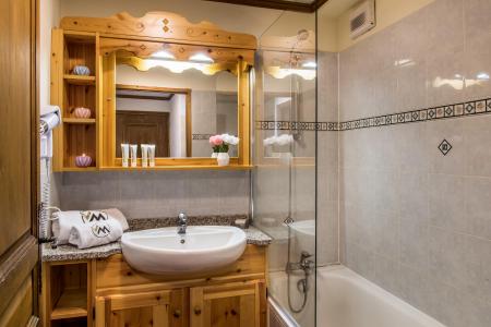 Rent in ski resort 2 room apartment 3 people (Bâtiment Soleil) - Résidence Village Montana - Val Thorens - Bath-tub