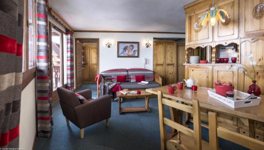 Rent in ski resort 3 room apartment cabin 6 people (Bâtiment Soleil) - Résidence Village Montana - Val Thorens - Living room