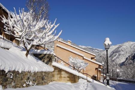 Vacances en montagne Résidence les Gorges Rouges - Valberg / Beuil - Extérieur hiver