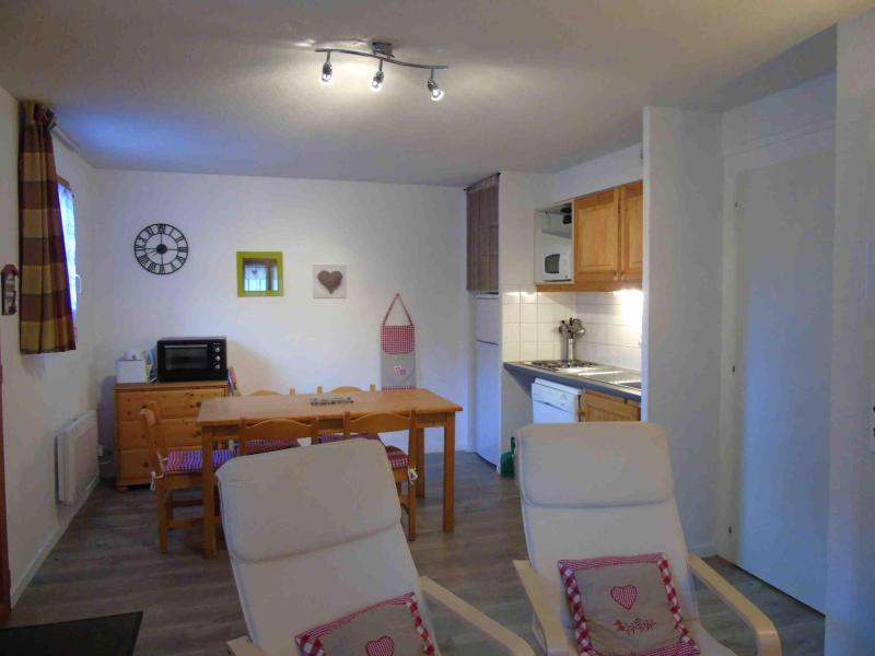 Skiverleih 2-Zimmer-Appartment für 6 Personen (E2) - Chalet Arrondaz - Valfréjus - Wohnzimmer