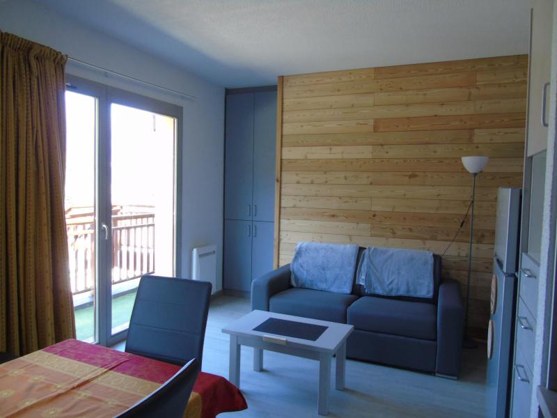 Rent in ski resort 3 room apartment 6 people (I04) - Chalet Arrondaz - Valfréjus - Living room