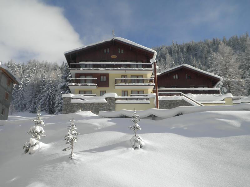 Skiverleih 4-Zimmer-Holzhütte für 8 Personen (J01) - Chalet Arrondaz - Valfréjus - Draußen im Winter