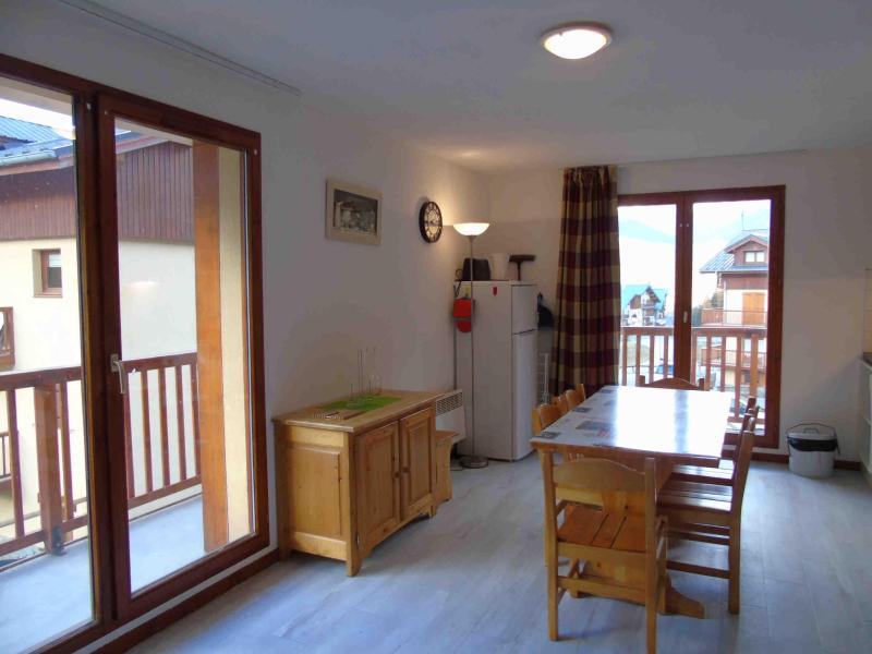 Wynajem na narty Apartament 3 pokojowy kabina 6 osób (E3) - Chalet Arrondaz - Valfréjus - Pokój gościnny