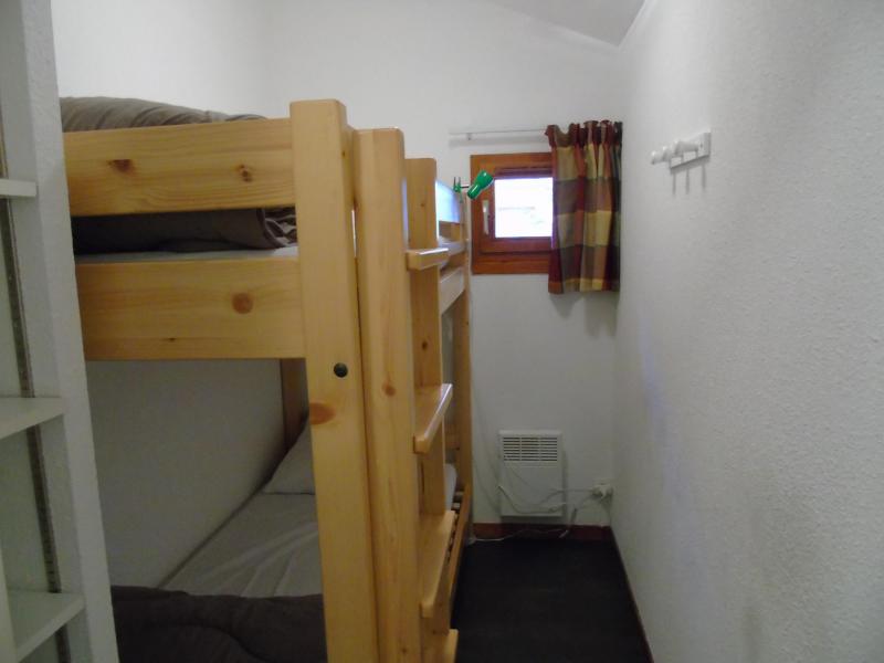 Wynajem na narty Apartament 4 pokojowy kabina 8 osób (F7) - Chalet Arrondaz - Valfréjus - Łóżkami piętrowymi