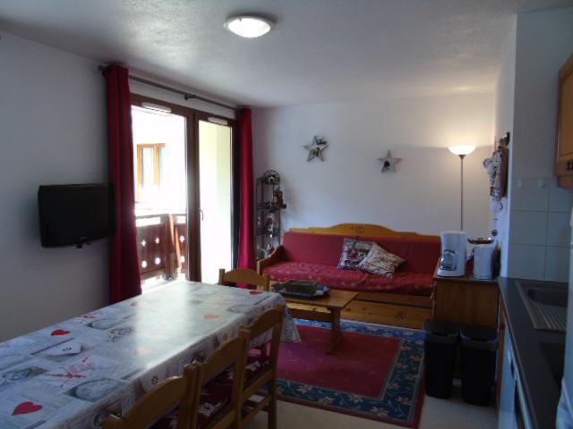 Wynajem na narty Apartament 4 pokojowy kabina 8 osób (J13) - Chalet Arrondaz - Valfréjus - Pokój gościnny