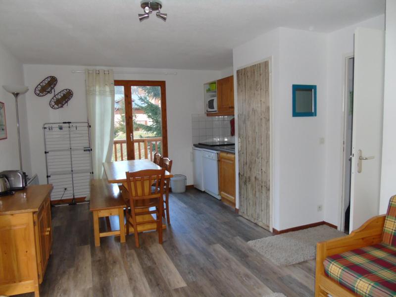 Ski verhuur Appartement 3 kabine kamers 6 personen (C3) - Chalet Arrondaz - Valfréjus - Woonkamer