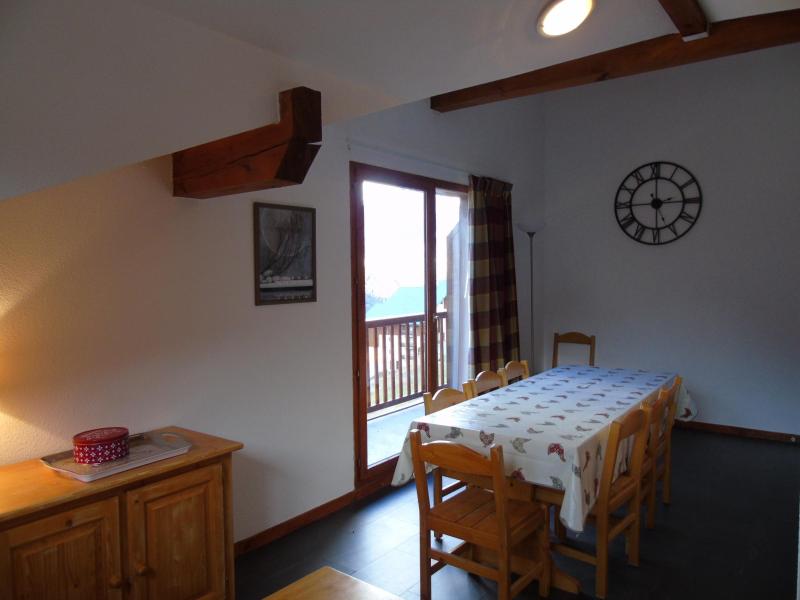 Ski verhuur Appartement 4 kabine kamers 8 personen (F7) - Chalet Arrondaz - Valfréjus - Woonkamer