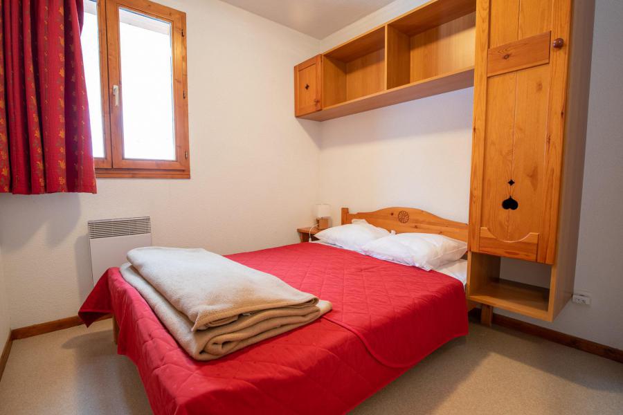 Skiverleih 3-Zimmer-Appartment für 8 Personen (H21) - Chalet d'Arrondaz - Valfréjus - Schlafzimmer