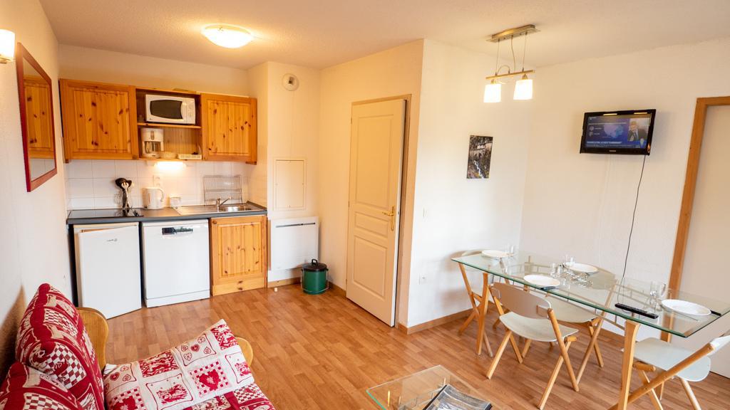 Rent in ski resort 2 room apartment 4 people (for disabled people) (17) - Chalet de Florence - Valfréjus - Living room