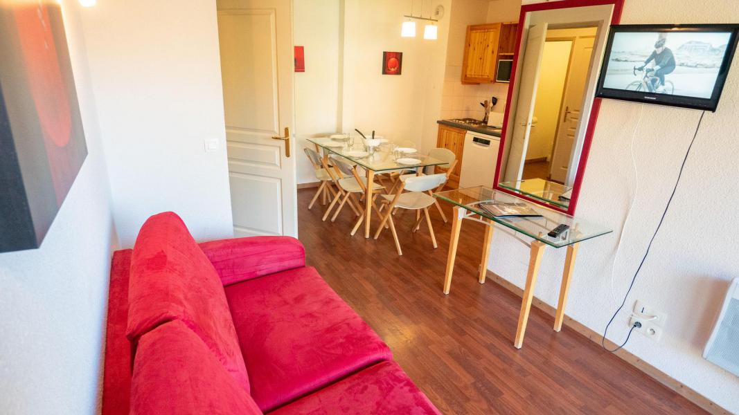 Rent in ski resort 2 room apartment cabin 6 people (207) - Chalet de Florence - Valfréjus - Living room