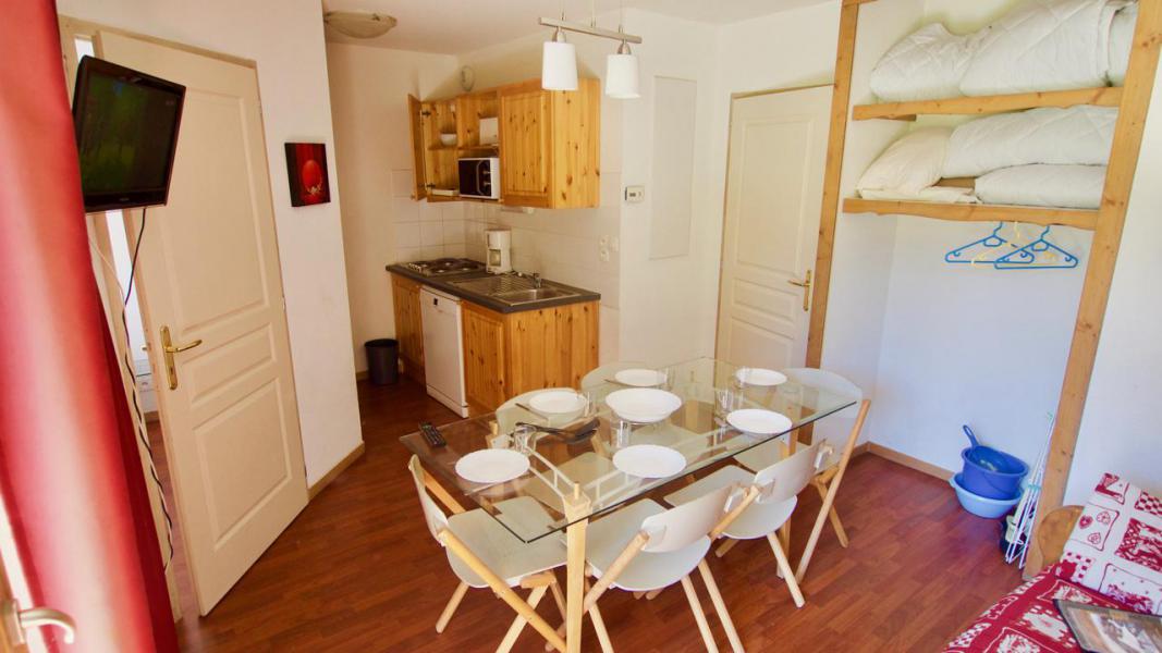 Rent in ski resort 2 room apartment sleeping corner 6 people (202) - Chalet de Florence - Valfréjus - Kitchen