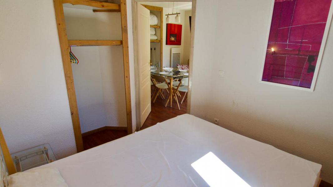 Ski verhuur Appartement 2 kamers bergnis 6 personen (202) - Chalet de Florence - Valfréjus - Kamer