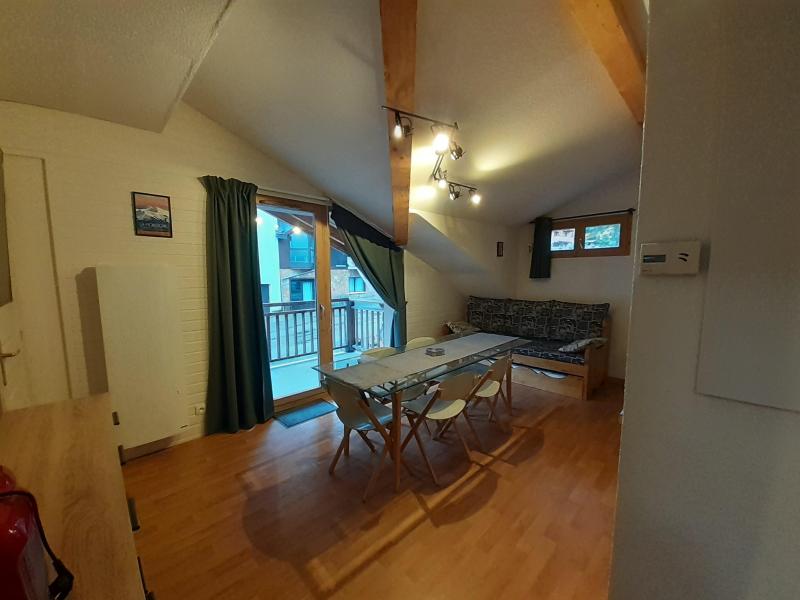 Rent in ski resort 3 room apartment sleeping corner 8 people (1-43) - Chalet Florence - Valfréjus - Living room