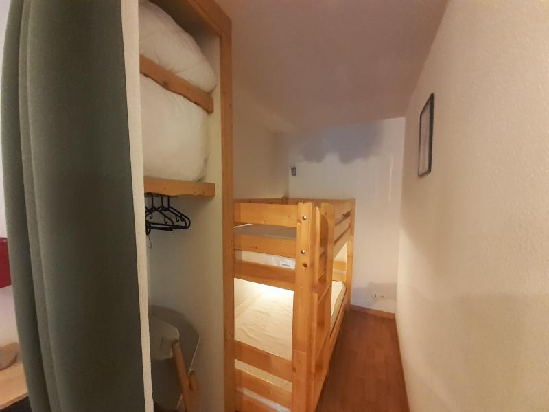 Skiverleih 3-Zimmer-Berghütte für 8 Personen (1-28) - Chalet Florence - Valfréjus - Offener Schlafbereich