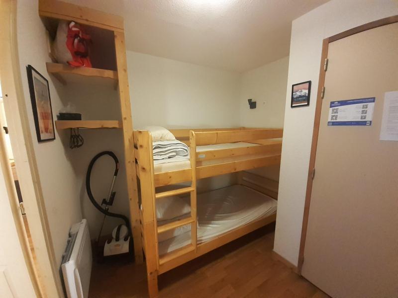 Skiverleih 3-Zimmer-Berghütte für 8 Personen (1-28) - Chalet Florence - Valfréjus - Offener Schlafbereich