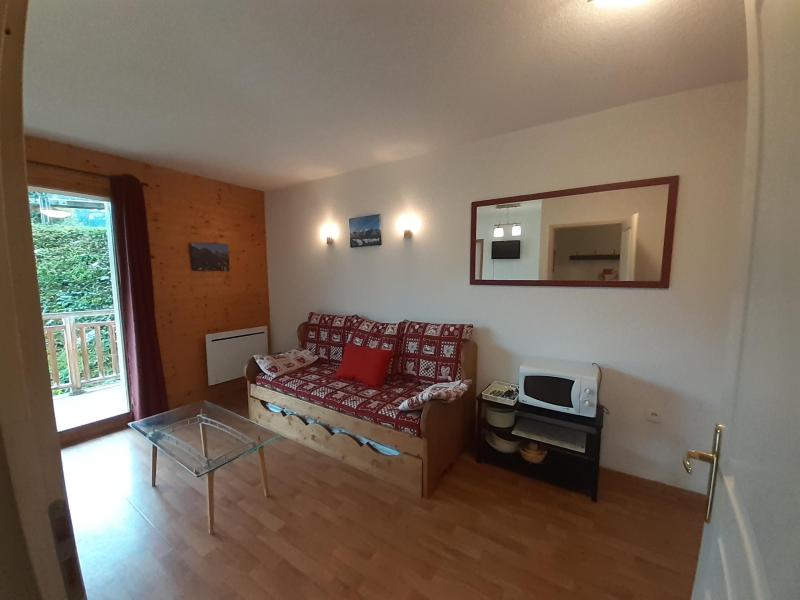 Ski verhuur Appartement 2 kamers 4 personen (1-17) - Chalet Florence - Valfréjus - Woonkamer