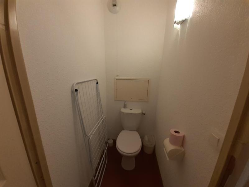 Rent in ski resort Studio cabin 4 people (204) - Chalet Florence - Valfréjus - WC