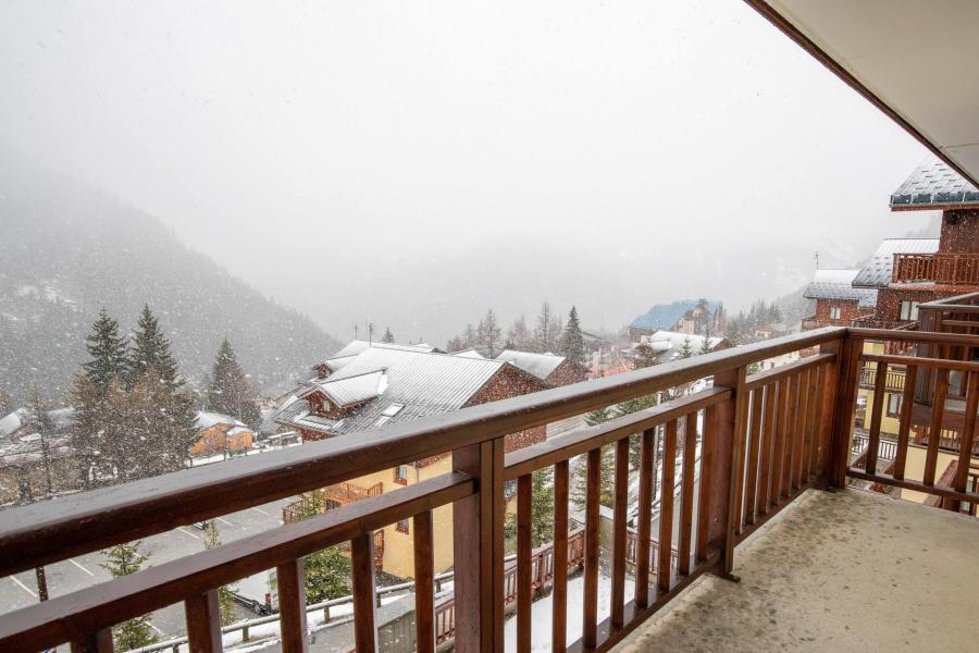 Skiverleih 2-Zimmer-Holzhütte für 6 Personen (J22) - Chalets d'Arrondaz - Valfréjus - Balkon