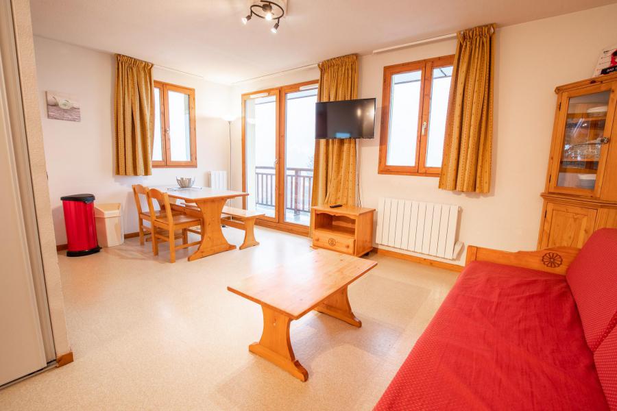 Wynajem na narty Apartament 2 pokojowy kabina 6 osób (J22) - Chalets d'Arrondaz - Valfréjus - Pokój gościnny