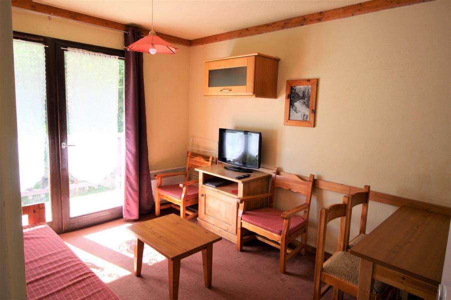 Ski verhuur Appartement 2 kamers 4 personen (155) - Chalets du Thabor - Valfréjus - Woonkamer