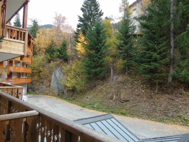 Rent in ski resort Studio cabin 4 people (106) - Melezets 2 - Valfréjus - Balcony