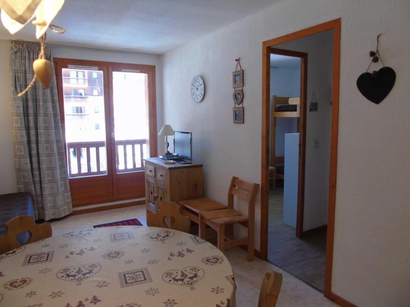 Skiverleih 2-Zimmer-Appartment für 4 Personen (M3-218) - Melezets 3 - Valfréjus - Wohnzimmer