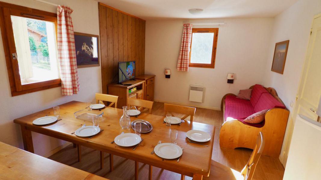 Rent in ski resort 4 room apartment 8 people (8) - Résidence Belvédère Asphodèle - Valfréjus - Kitchen